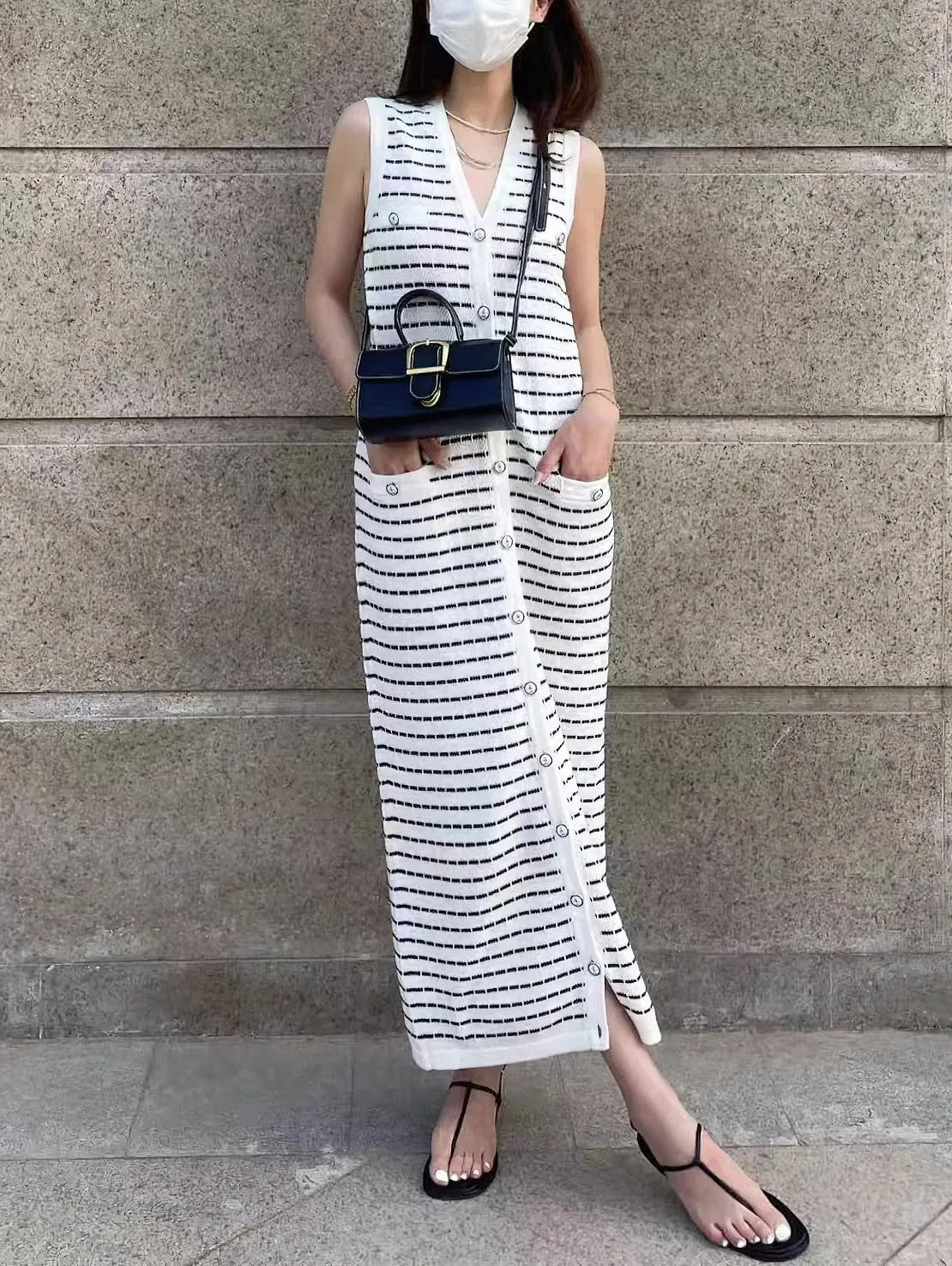 chouyatou Women's Summer Sleeveless Striped Knit Tank Dress Button Down Sweater Sundress with Pockets