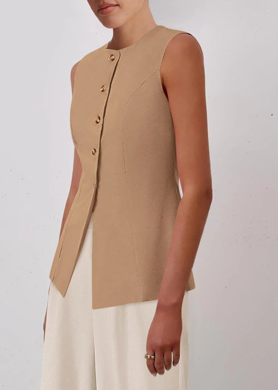 KIRUNDO Blazer Vest for Women Trendy 2025 Dressy Business Casual Summer Button Down Sleeveless Work Suit Waistcoat Tops