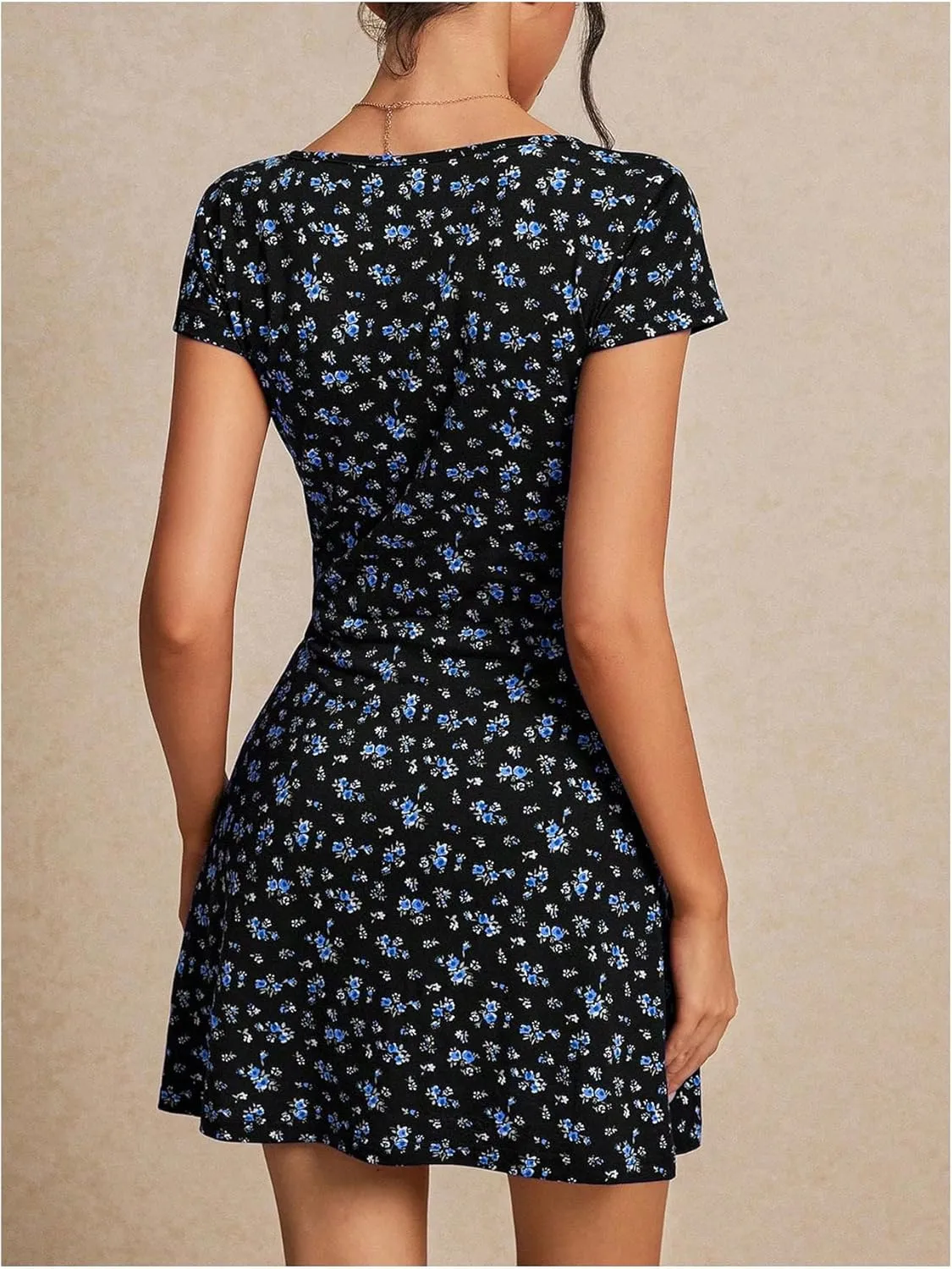 Milumia Women's Boho Disty Floral Mini Dress Deep V Neck Short Sleeve A Line Short Dress