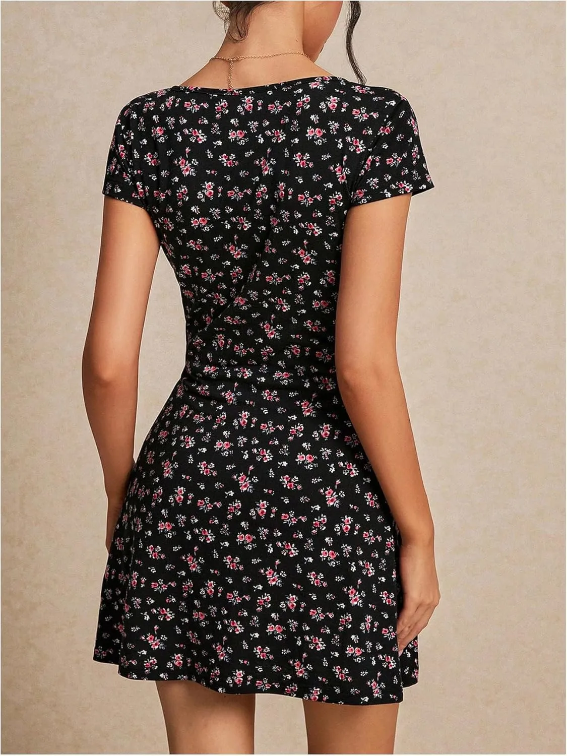 Milumia Women's Boho Disty Floral Mini Dress Deep V Neck Short Sleeve A Line Short Dress