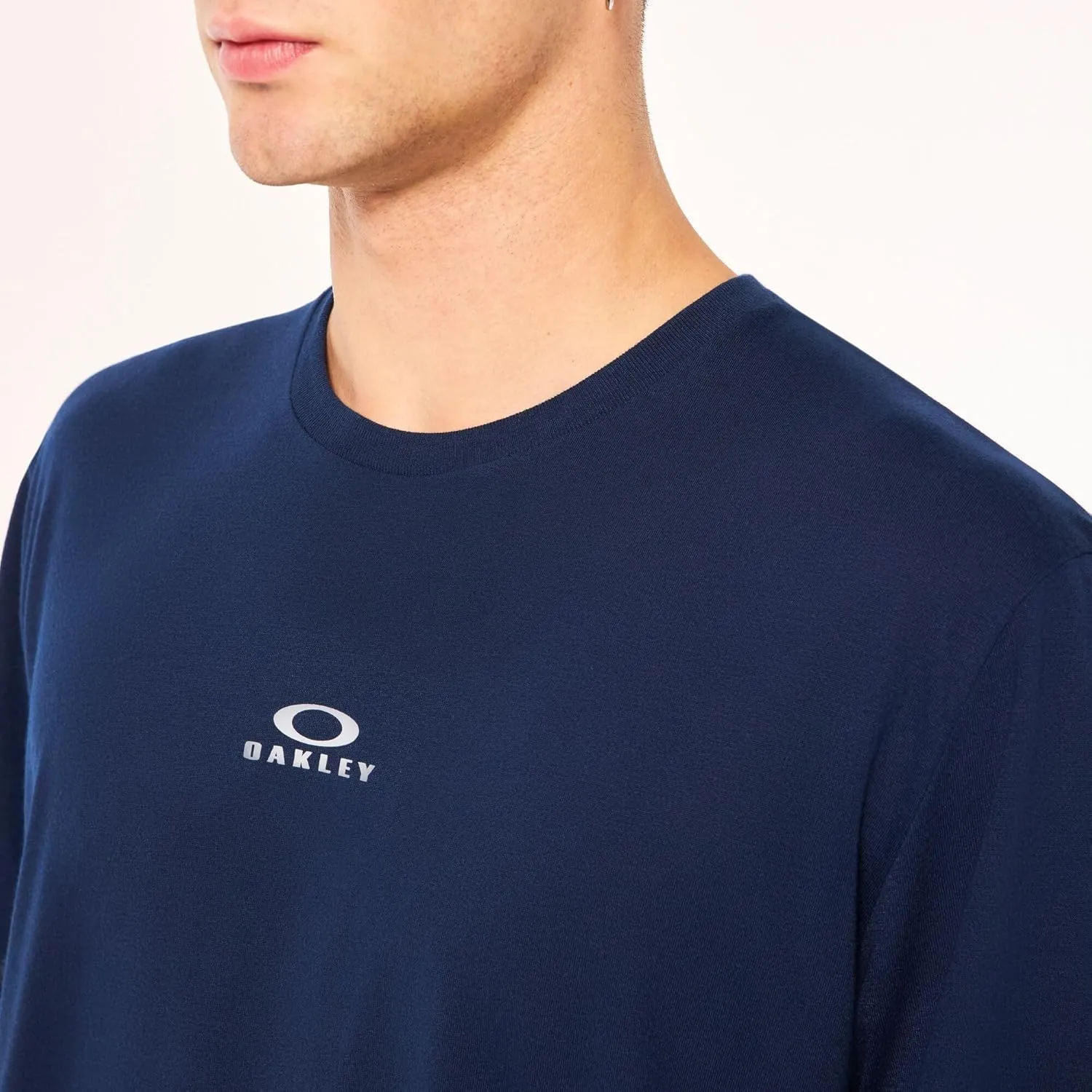 Oakley Men's Bark Short Sleeve Tee