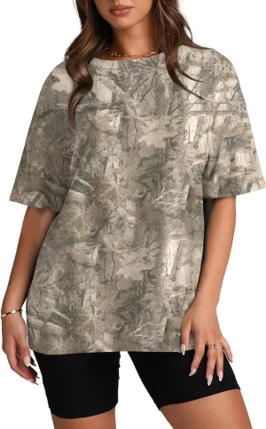 Oversized Camo Shirts for Women Men Maple Leaf Print Short Sleeve Crewneck T-Shirt Casual Loose Y2k Graphic Tee Tops
