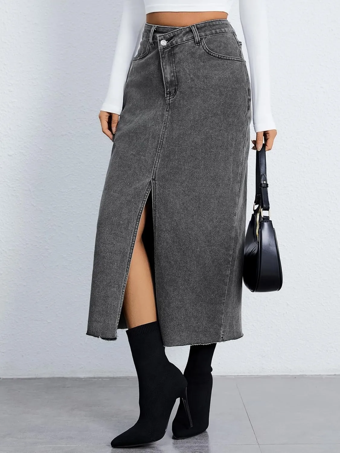 SweatyRocks Women's Casual High Waist Denim Skirt Split Hem Raw Trim Midi Jean Skirts
