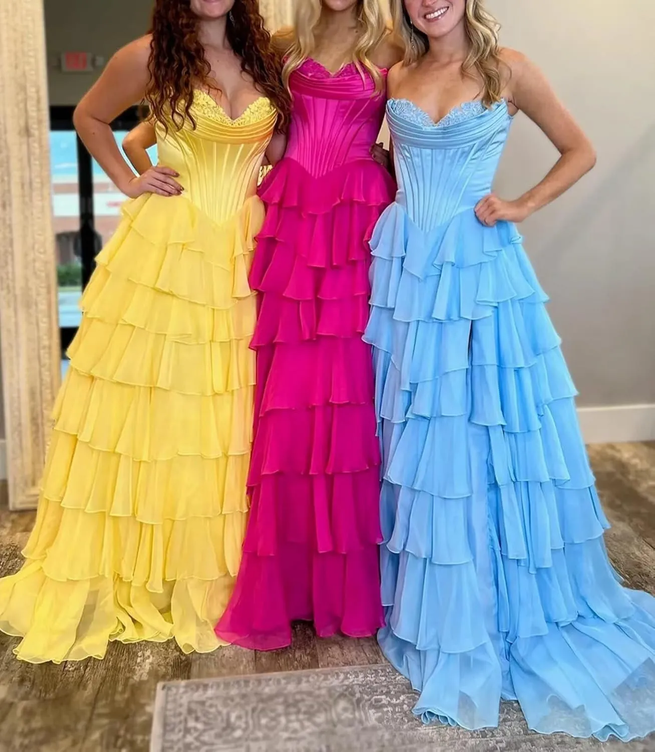 Tiered Corset Prom Dresses 2025 Womens Long Ruffle Chiffon Strapless Formal Evening Party Gown with Slit