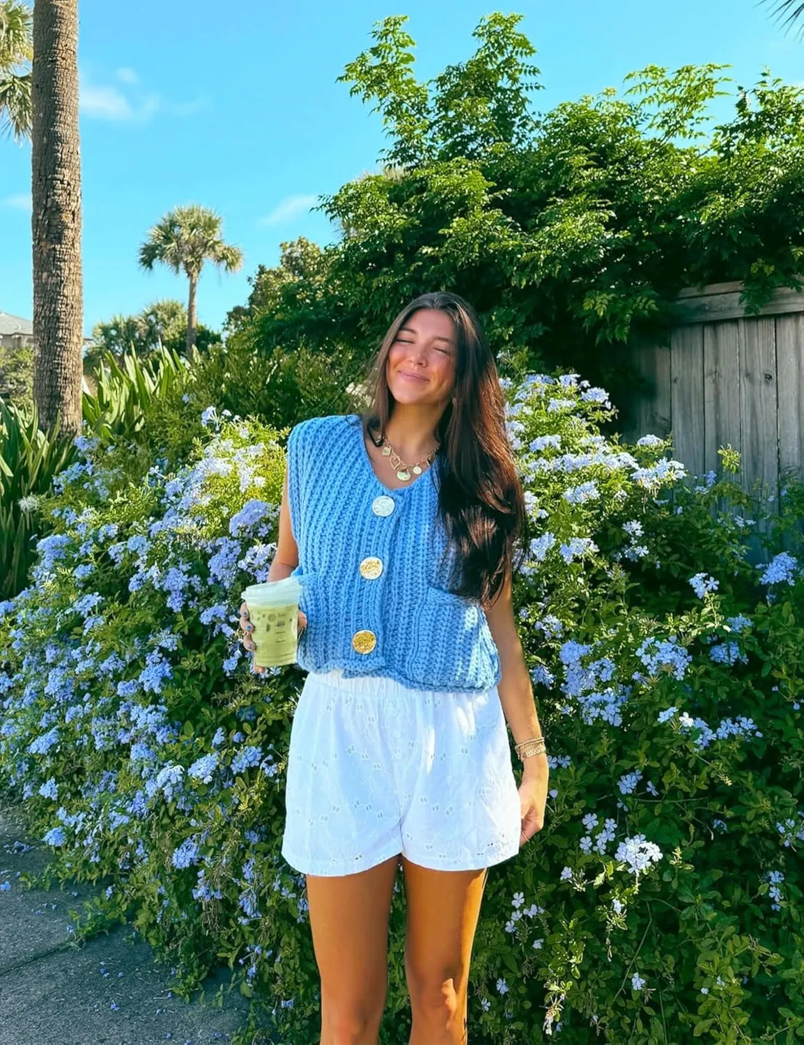 Women's Sleeveless Chunky Knit Top Casual Cropped Button Down Sweater Vest Open Front Cardigan with Pockets